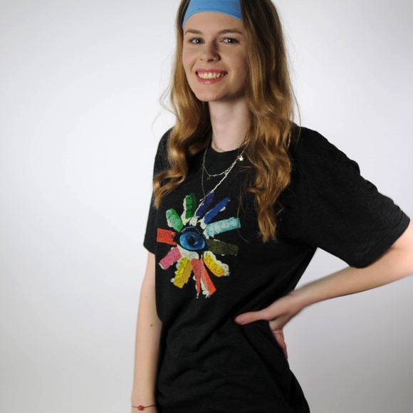 Clarity Men’s Short Sleeve Graphic T-Shirt - Silkscreen Brand and Logo - Black - Picture 3 of 8